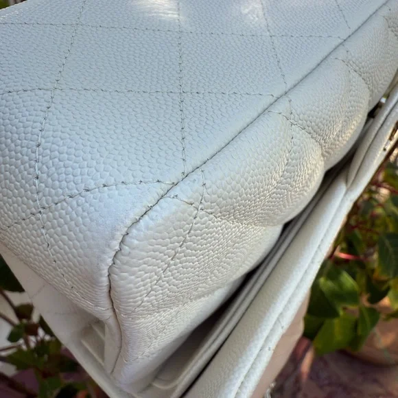 CC CLASSIC  MEDIUM DOUBLE FLAP CAVIAR WHITE SHW, 100% AUTHENTIC - Picture 4 of 6
